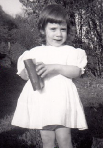 Jan 2023 A Little Girl with a Book memoir microstory